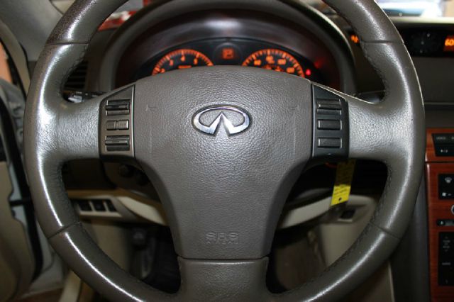 2005 Infiniti G35 x AWD 4dr