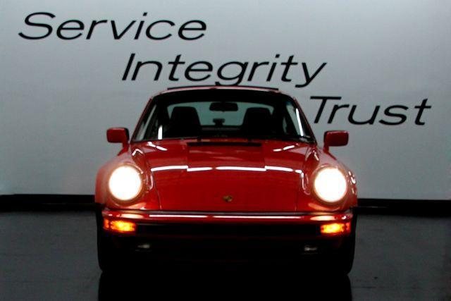 1987 Porsche 911 930 TURBO