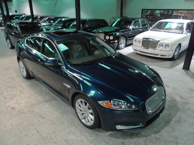 2012 Jaguar XF Premium